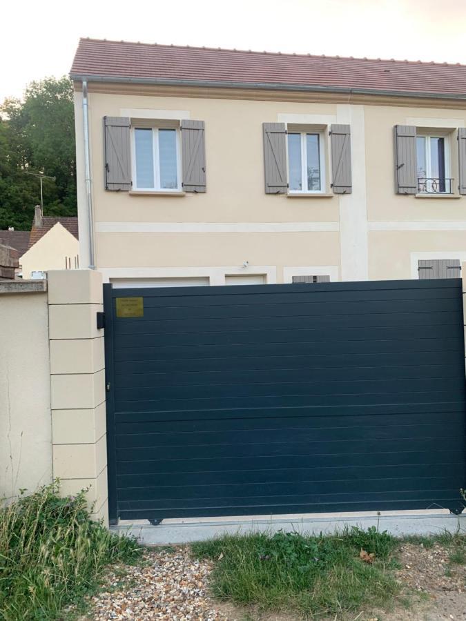 Holiday home Petite Maison Sur Les Traces De Gogh *